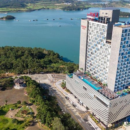 Ramada Plaza By Wyndham Dolsan Yeosu Hotel Eksteriør billede