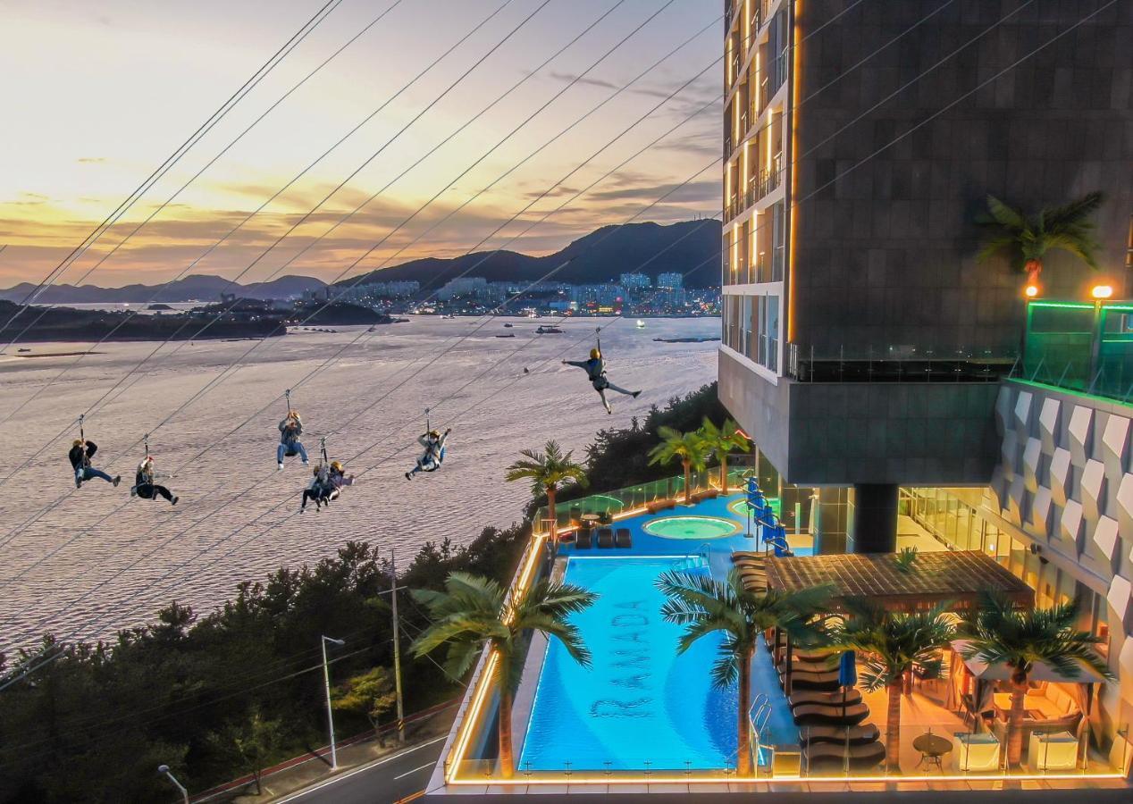 Ramada Plaza By Wyndham Dolsan Yeosu Hotel Eksteriør billede