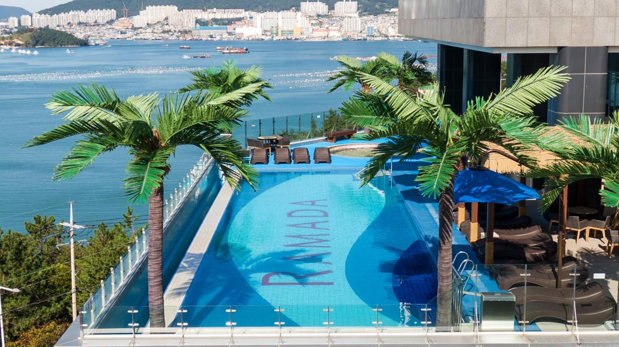 Ramada Plaza By Wyndham Dolsan Yeosu Hotel Eksteriør billede